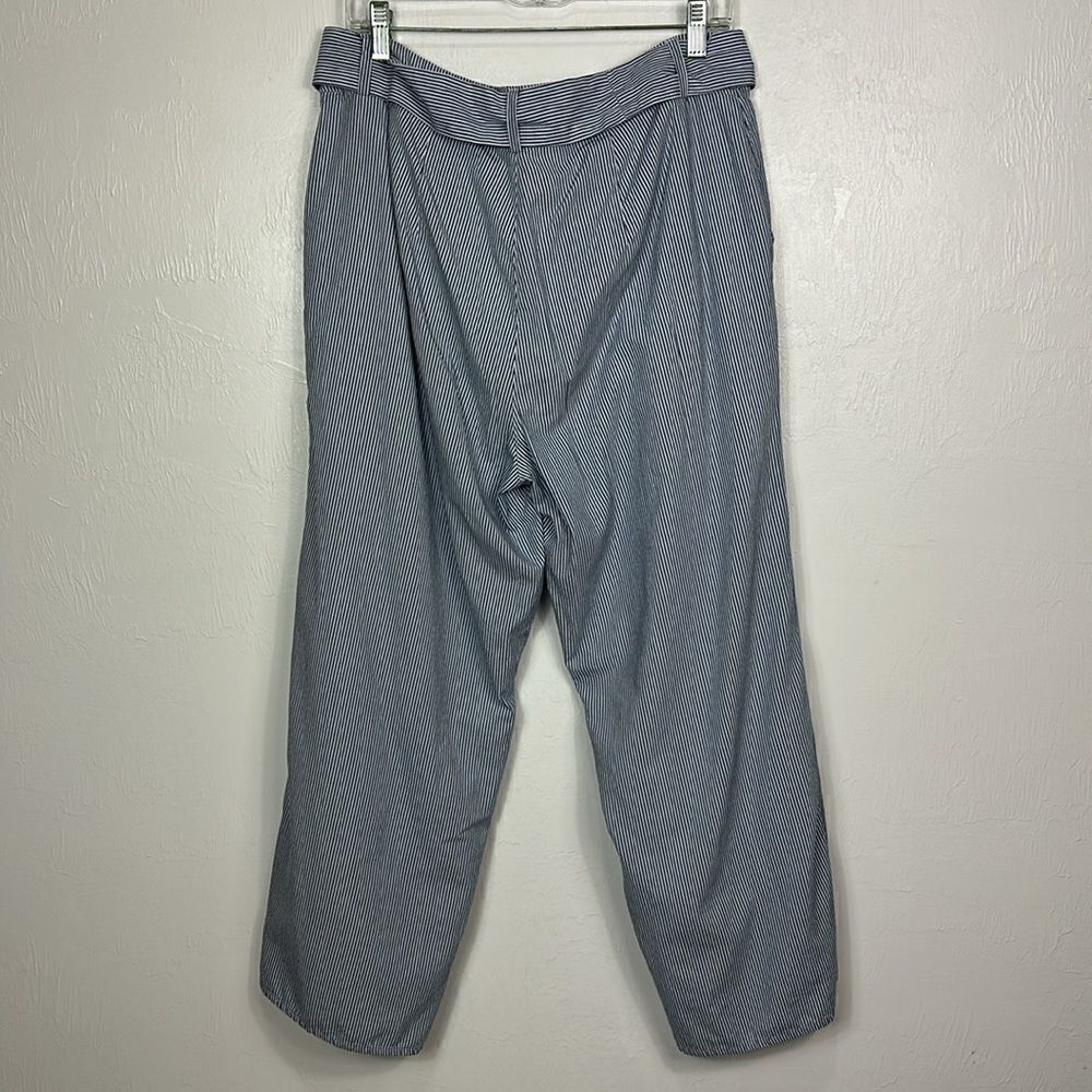 Vineyard Vines Cotton White And Blue Striped Wide Leg Ankle Pants Size 10 - Picture 4 of 10